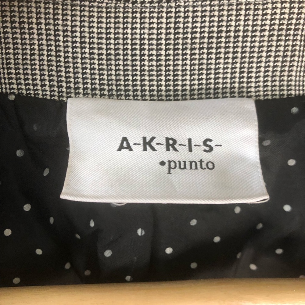 Akris Punto wool blend gray check blazer size 10 - Picture 4 of 8